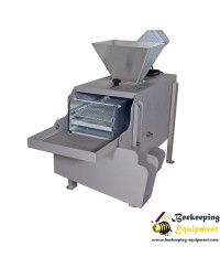 Pollen cleaning device
